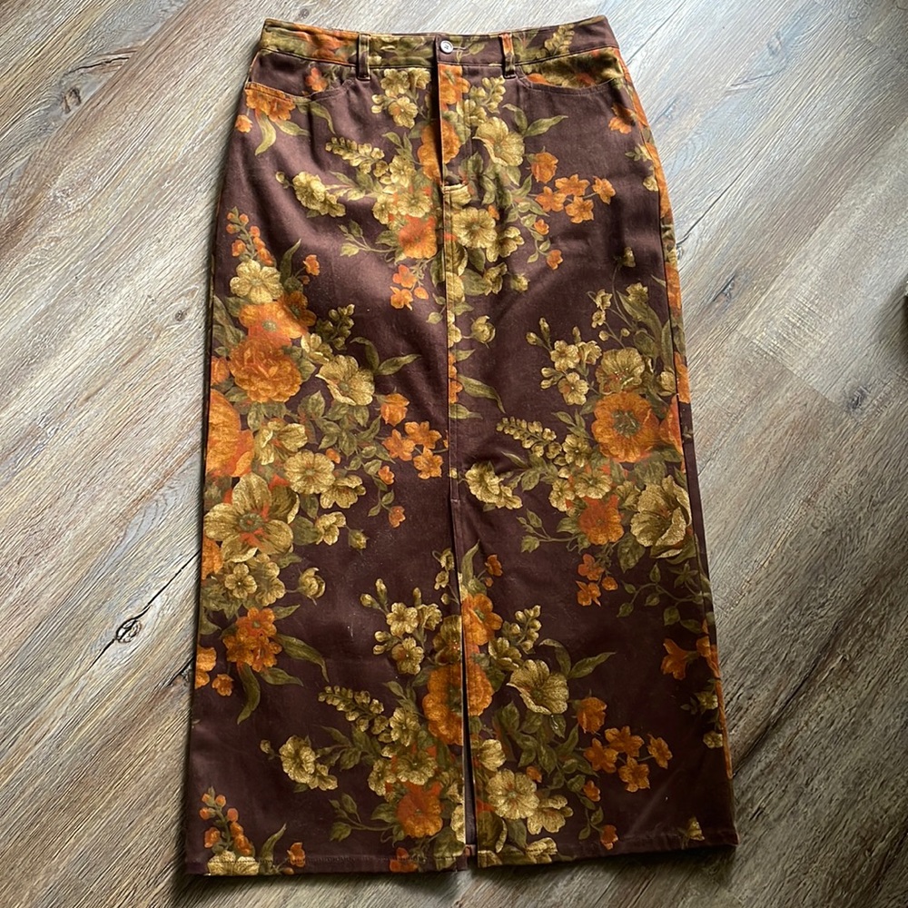🌸 Vintage Jones New York Brown Floral Skirt – Timeless Elegance